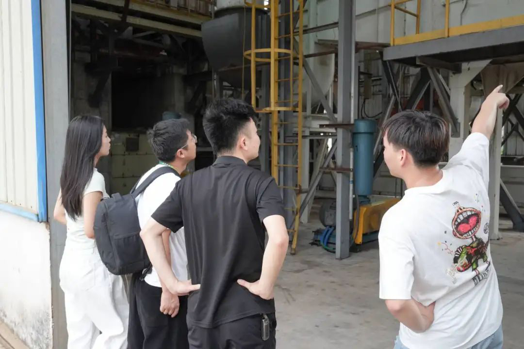 【攜手并進(jìn)】江西智林新材團(tuán)隊(duì)到訪，華洲木業(yè)正式入駐抖音平臺(tái)(圖2)